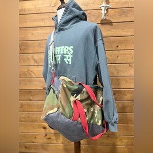 Vintage Kani Rush Camo Canvas Duffle Bag
Rare International Iranian Label